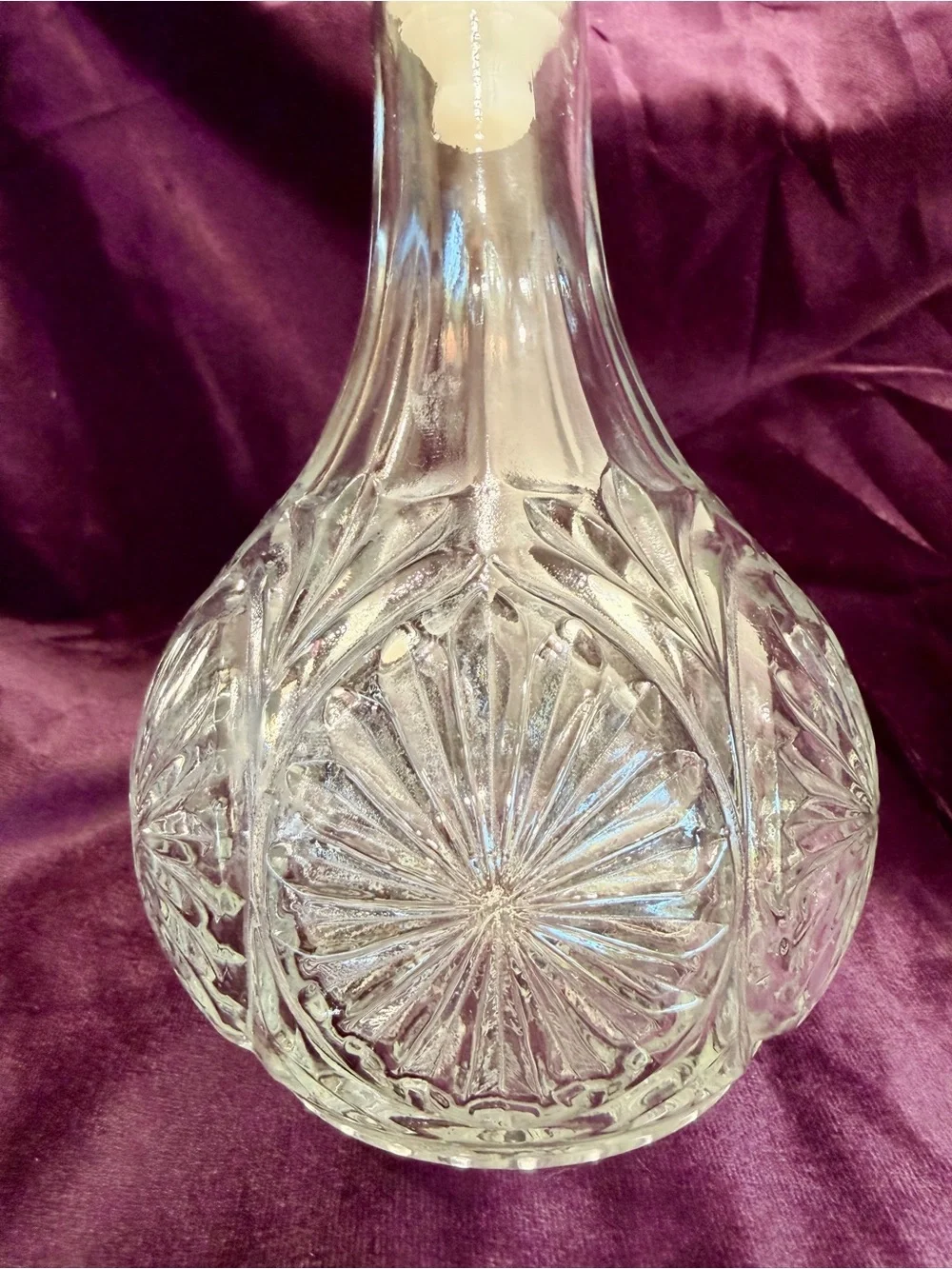 Vintage Anchor Hocking Medallion Clear Glass Decanter